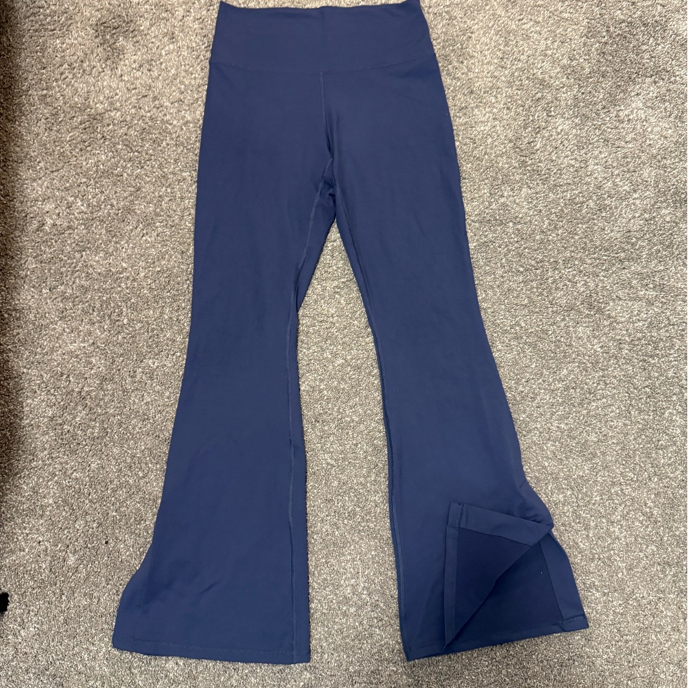 Navy Flared Yoga Pants
